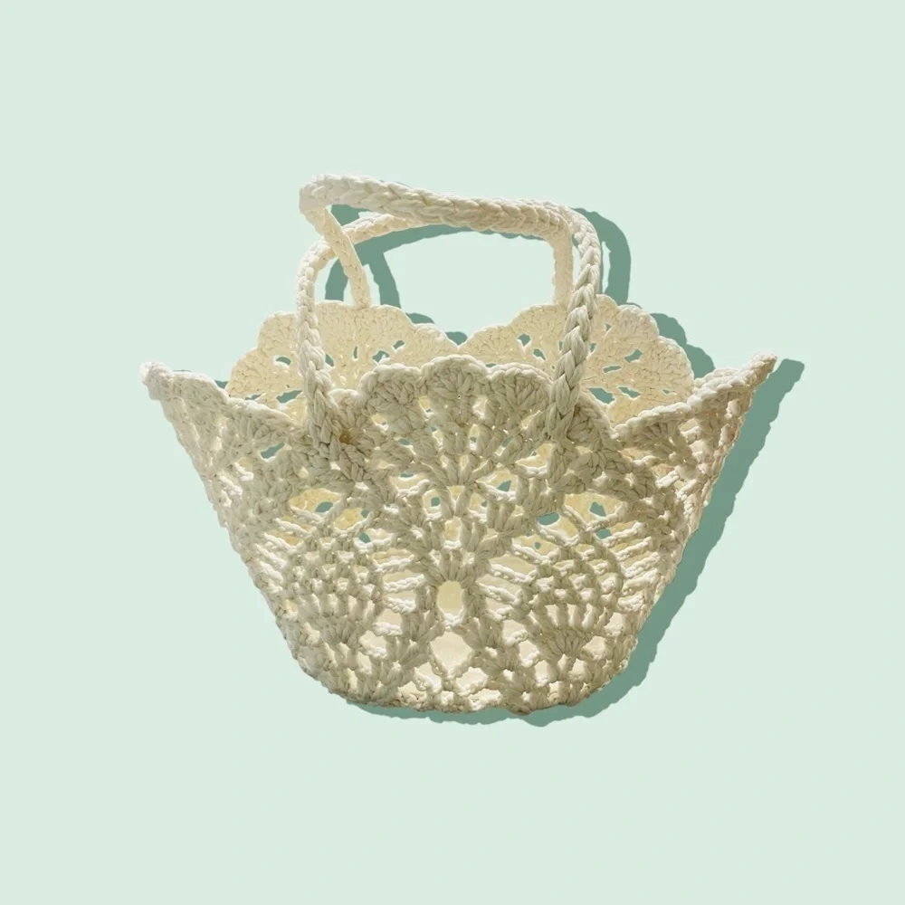 Paula Echevarría Crochet Bucket Bag Elegant Cream Crochet Tote Bag